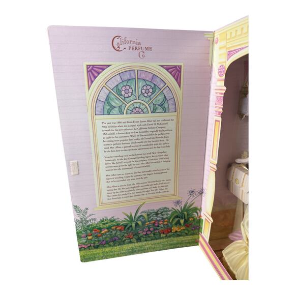 Barbie As Avon Exclusive Mrs. P.F.E. Albee 1997 Special Edition Mattel #20330 - Picture 3 of 9